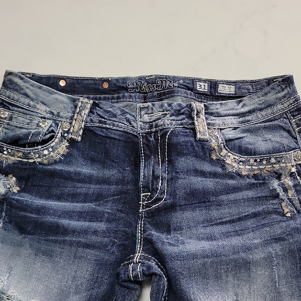 Women's Miss Me Distressed Blue Boyfriend  Cropped Jeans Size 31